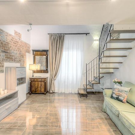 Signoria Elegant Apartment By Mmega Florencia Exterior foto